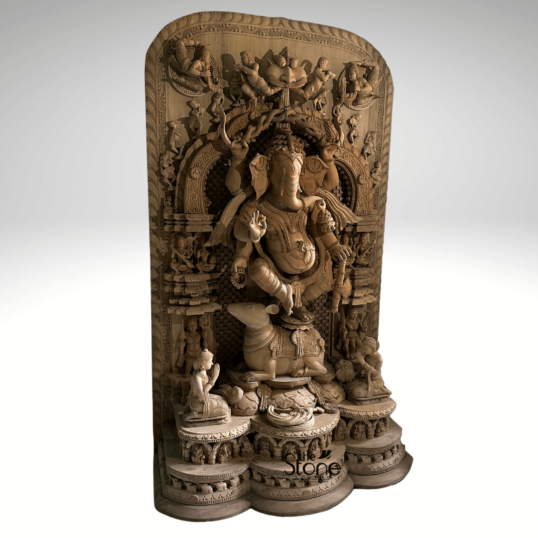 Wooden Ganpati Murti 4.5ft