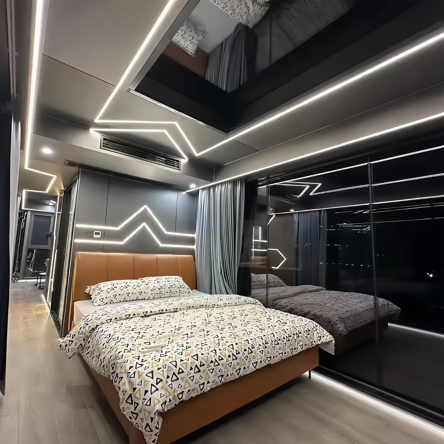 U6 Deluxe en-suite capsule