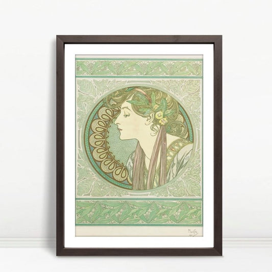 YF Art Nouveau Lady With Laurel Leaves