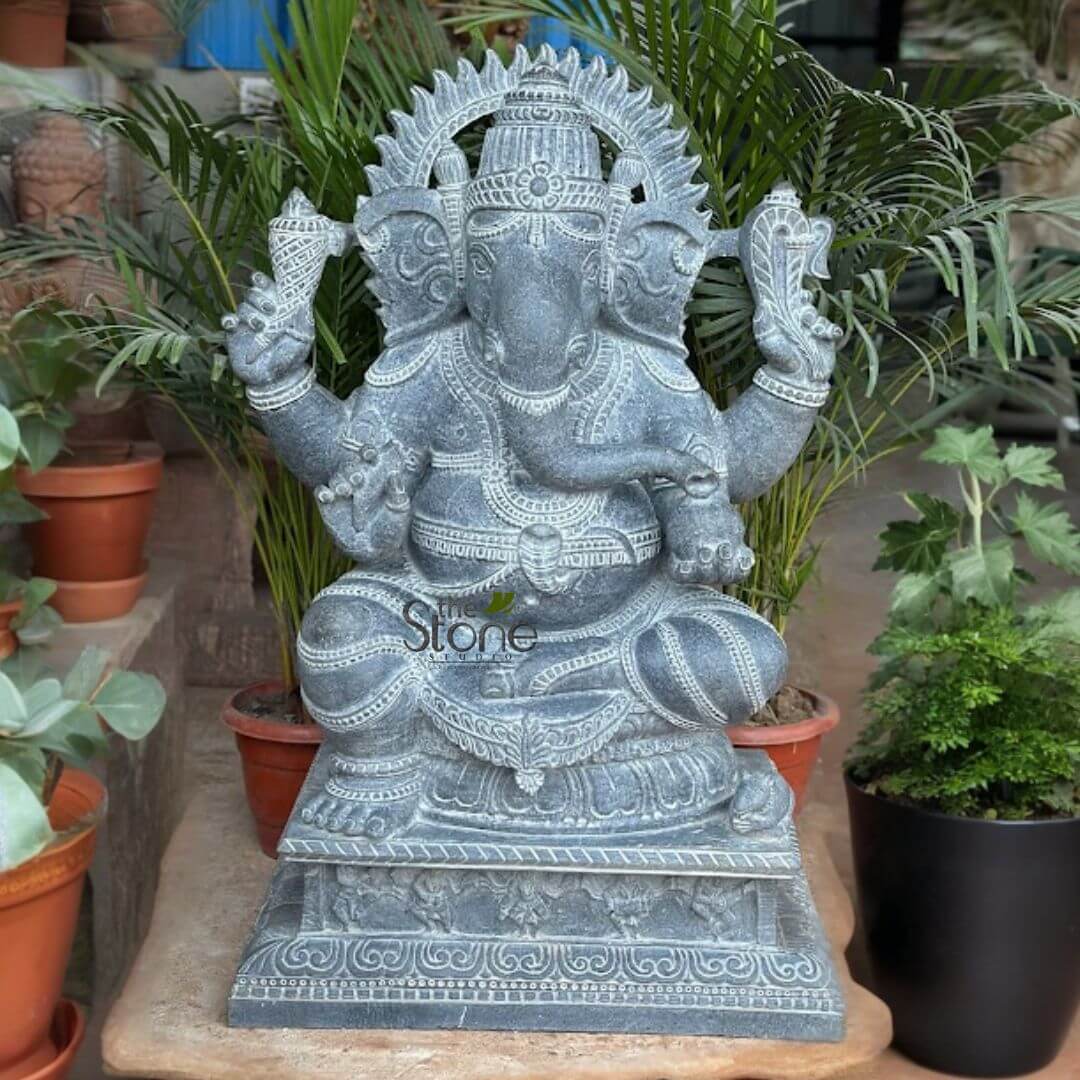 Ganesha idol for home entrance 3.5ft
